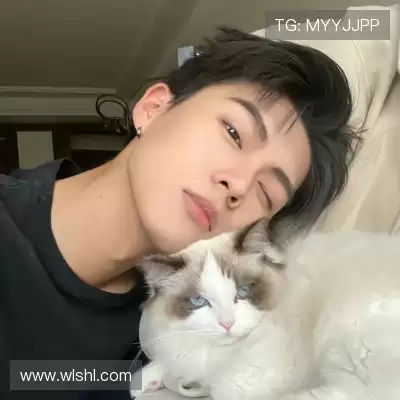 翁纳伶